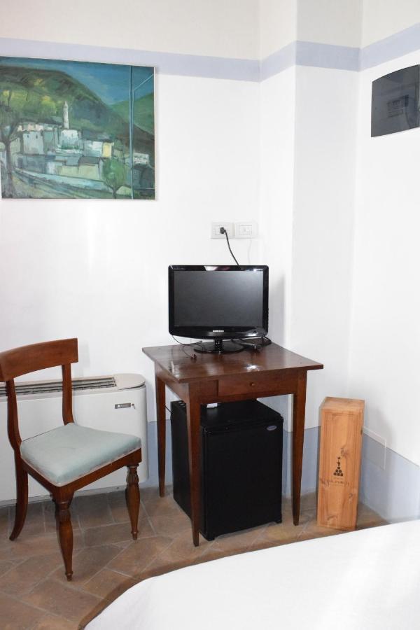 Montepulciano Stazione La Locanda Del Vino Nobile B&B מראה חיצוני תמונה