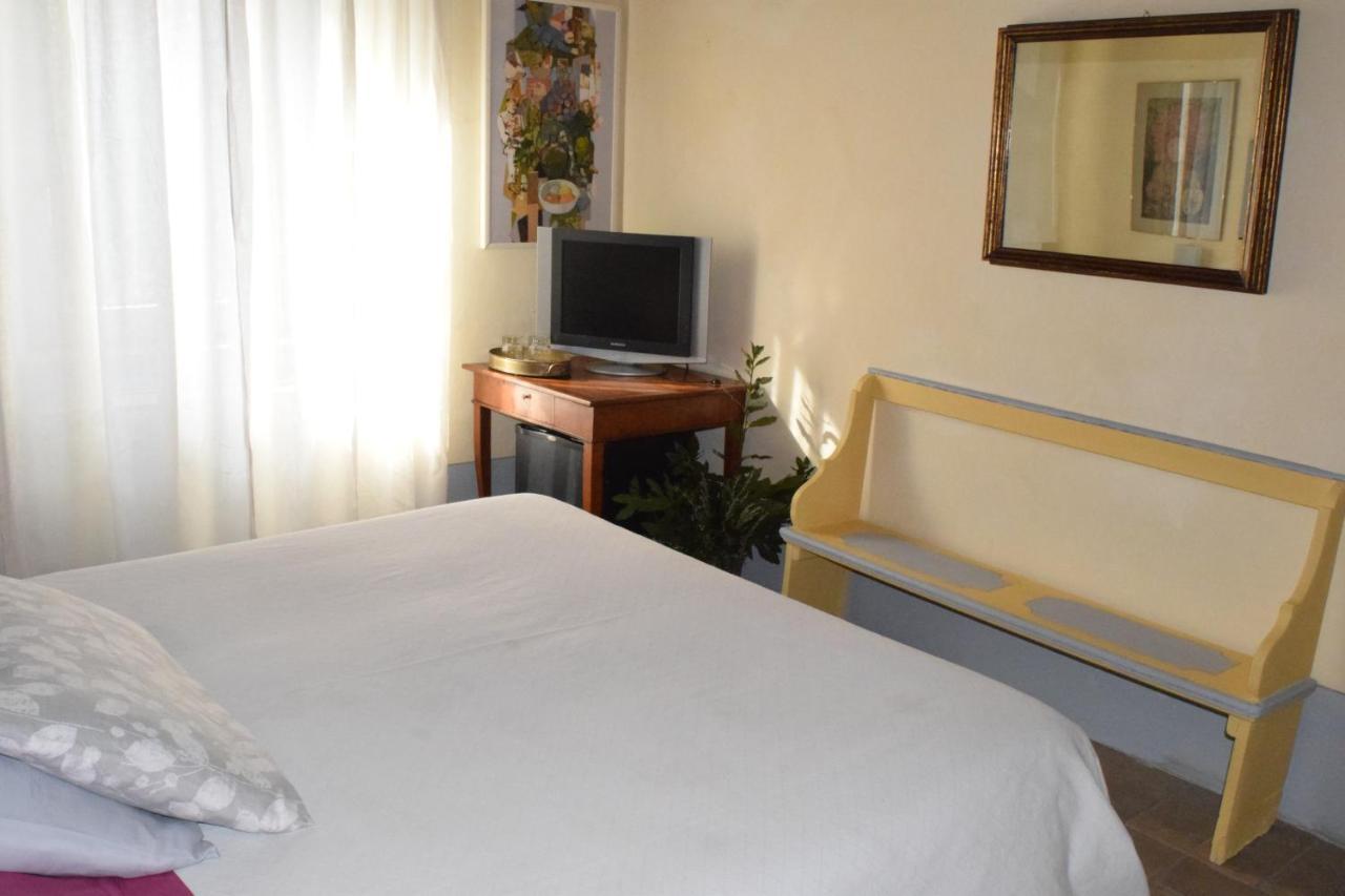 Montepulciano Stazione La Locanda Del Vino Nobile B&B מראה חיצוני תמונה