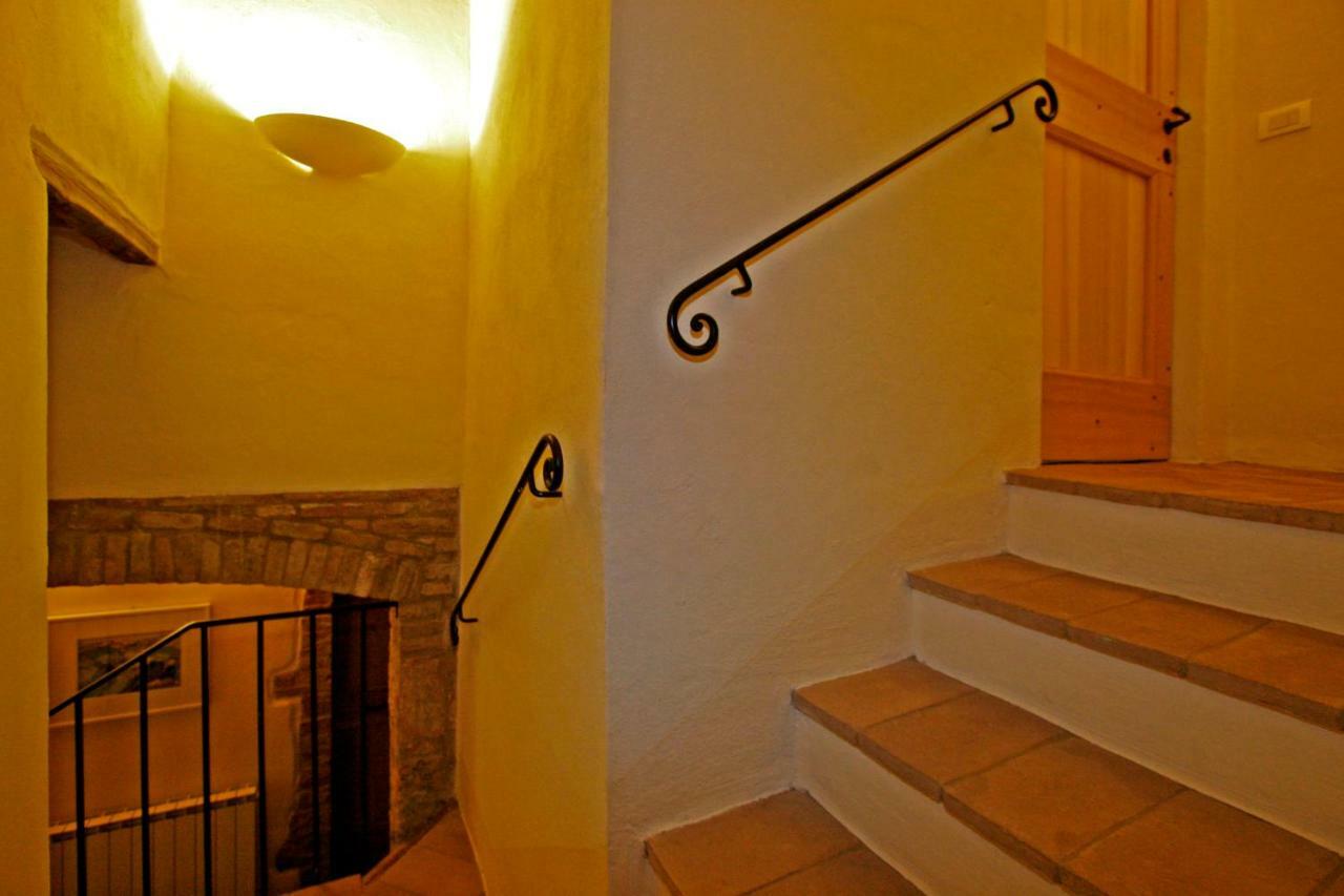 Montepulciano Stazione La Locanda Del Vino Nobile B&B מראה חיצוני תמונה