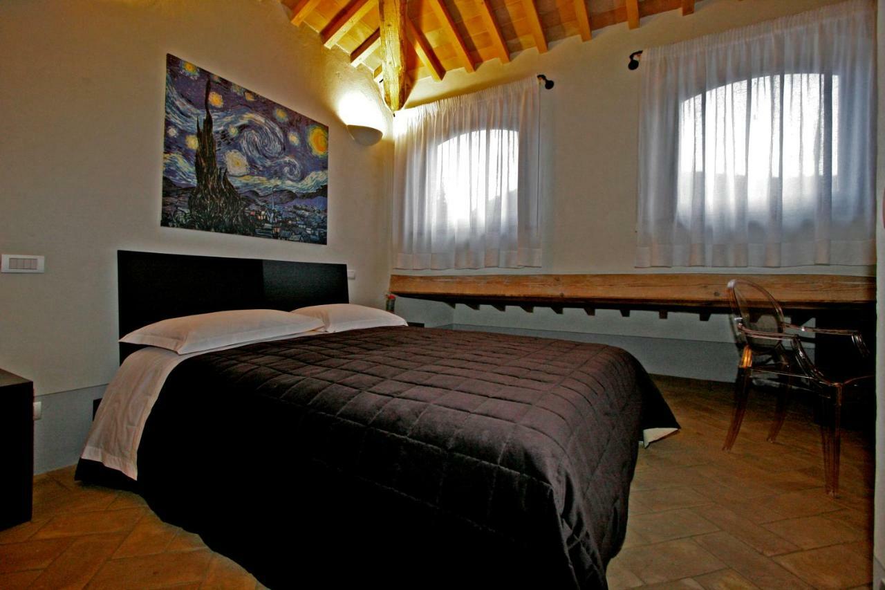 Montepulciano Stazione La Locanda Del Vino Nobile B&B מראה חיצוני תמונה